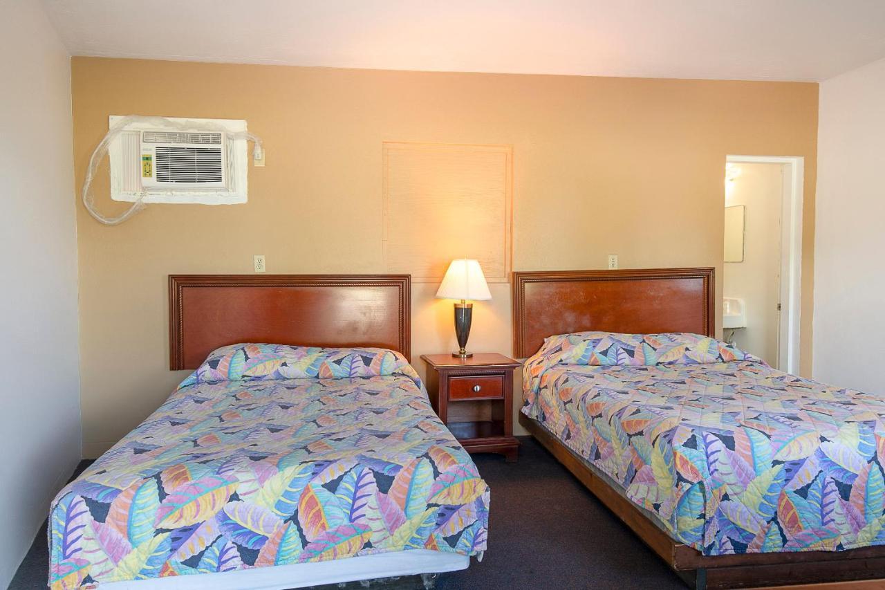 Hotel O Near Fanning Springs State Park Us Hwy 98 Old Town Dış mekan fotoğraf